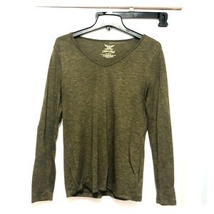 Long sleeve never worn